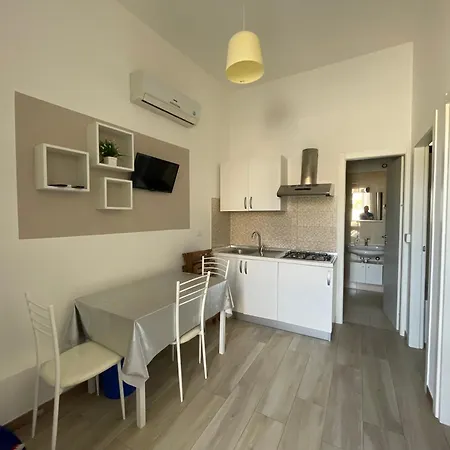 La Via Del Mare Apartament *